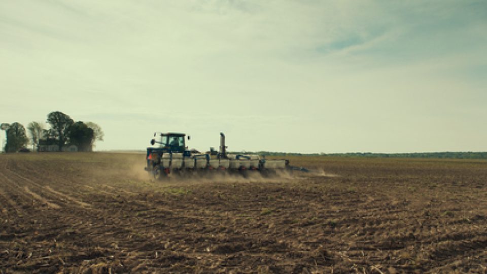 tractor_mo.jpg_large